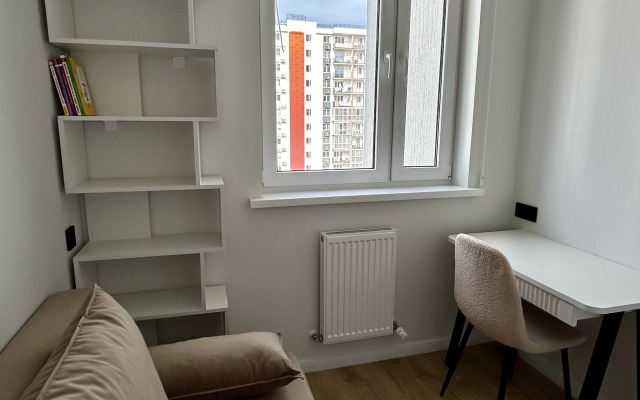 Shikarnaya Zhk Frukty Flat