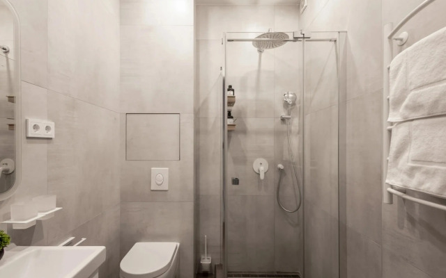 Red Apartments Art Layt Baksiya Apartments