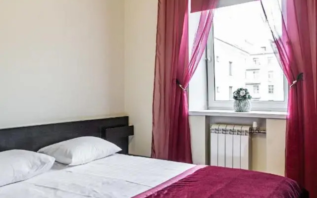 Меблированные комнаты Версаль на Брестской