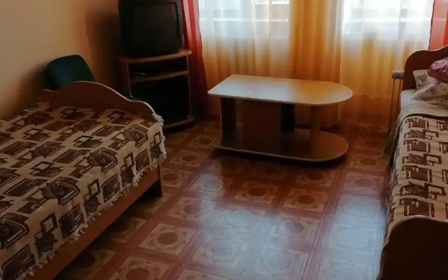 Гостиница Нефтяник