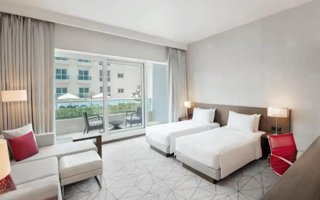 Hyatt Place Dubai Al Rigga Hotel - Image 2