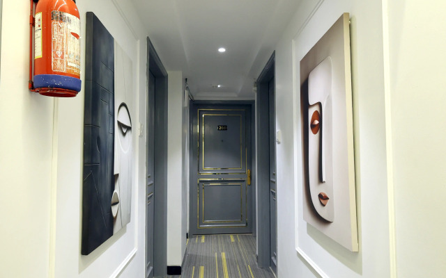 MyOtel - Santacruz Hotel