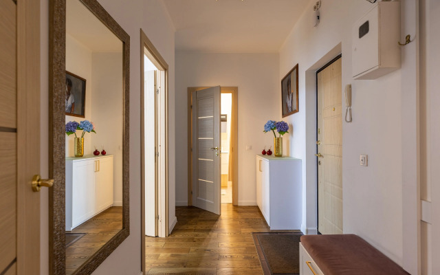 Dvukhkomnatnaya Do 5 Chelovek Flat