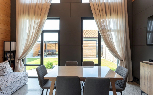 Privat House na Beregu Baltiyskogo Morya v Kamenke