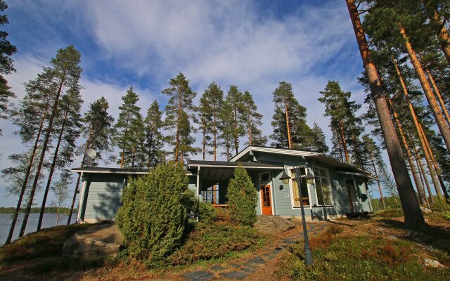 Oravi Villas