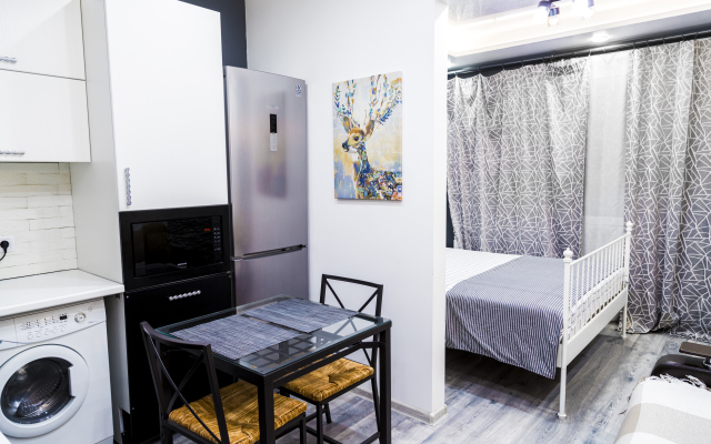 Na 18 Etazhe Apartaments