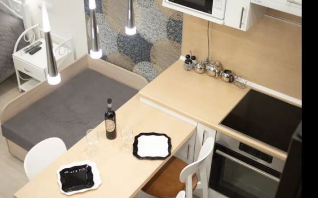 146/Two-level studio in loft style