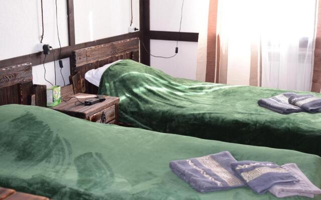 Aviaferma Yasnyie Zori Hotel