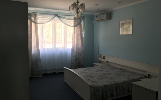 Дом-эллинг на море