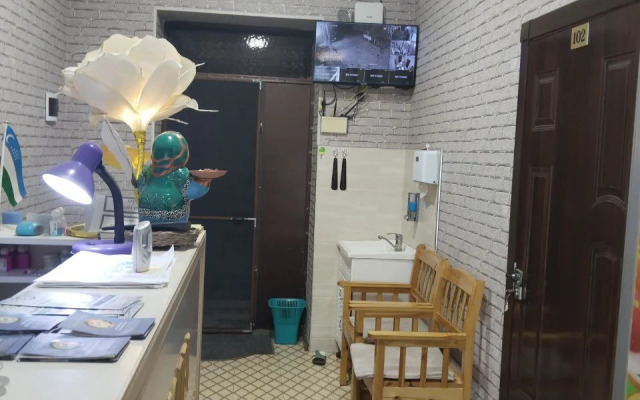 Allanazar Ota Guest house