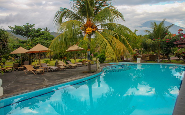 Uyah Amed & Spa Resort Hotel