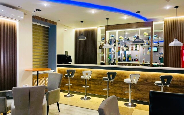 Tengri Hotel