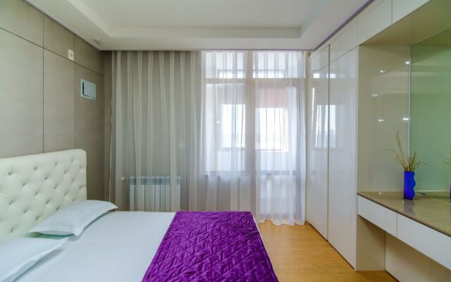 Koshkarbaeva 10/1 Apartments