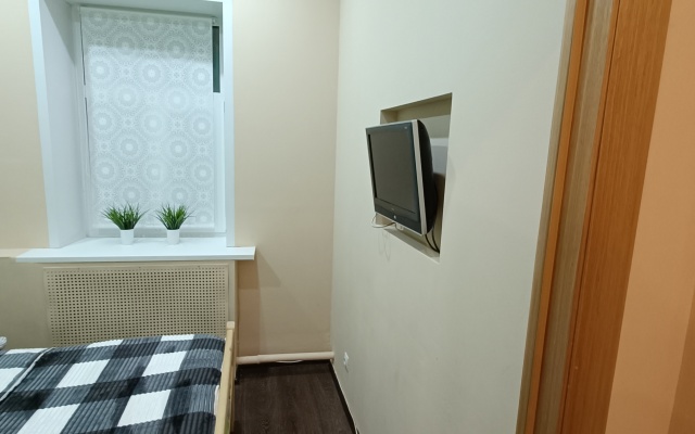 2kh Komnatnaya V Tsentre Yaroslavlya Flat