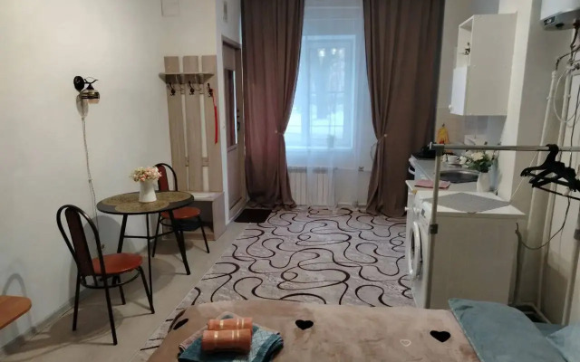 Uyutnoye Gnezdyshko V Tsentre Flat