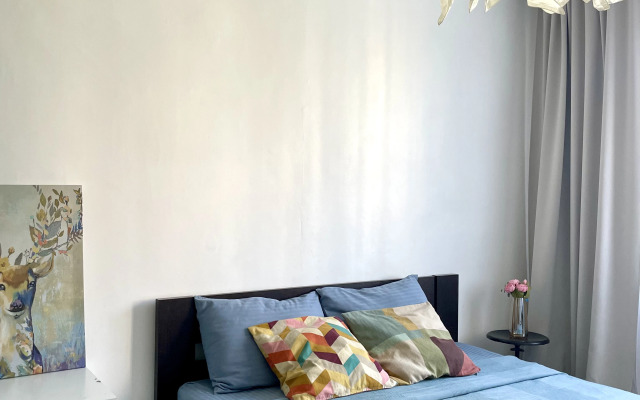 3kh Komnatnye U Nevy S Yakhtami Apartments