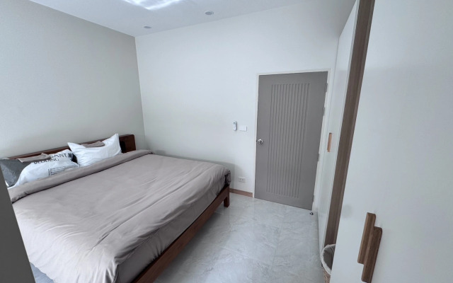 Bay Sand Jai Phuket Guest house