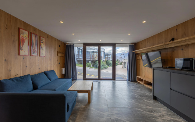 Вилла Skypark Таунхаус с сауной