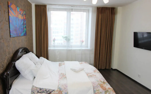 Квартира рядом с Планетой