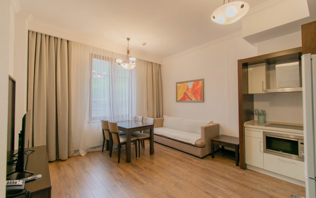 Esto-Sadok S 1 spalney Apartments