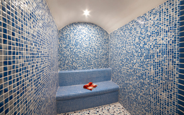 Great Fortune Design Hotel
