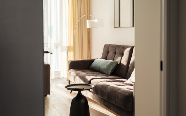 Трехкомнатная Квартира в Центре с Новым Ремонтом