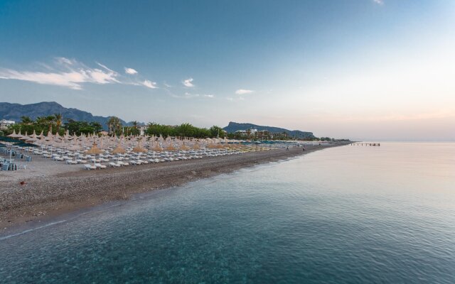 Lucida Beach Hotel 