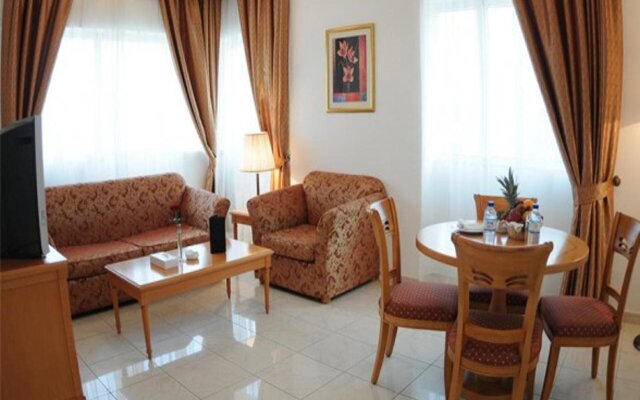 Uptown Hotel Apartments Abu Dhabi, Apart Hotel