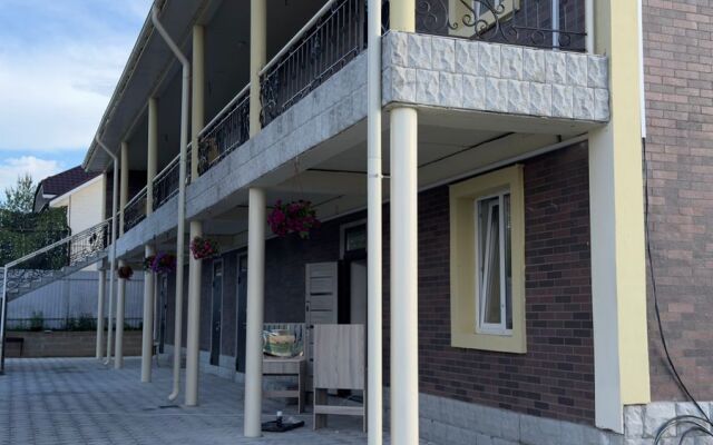 Triumf Guest House