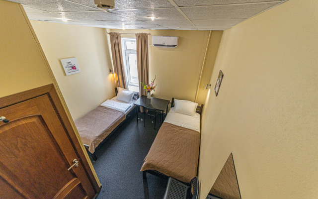 Podyezd №2 Mini-Hotel