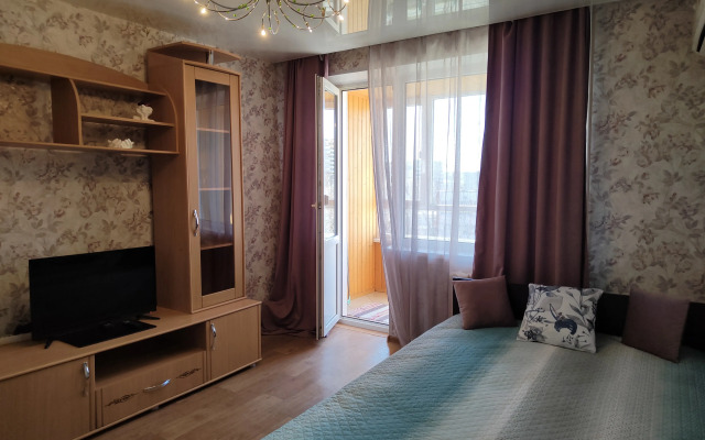 Komfortabelnaya kvartira v novom tsentre Flat