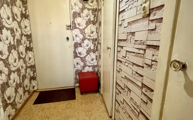 Na Ulitse Kommunalnaya 58a Flat