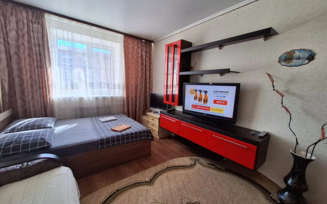 Komfortnaya 2 Komnatnaya V Tsentre Flat