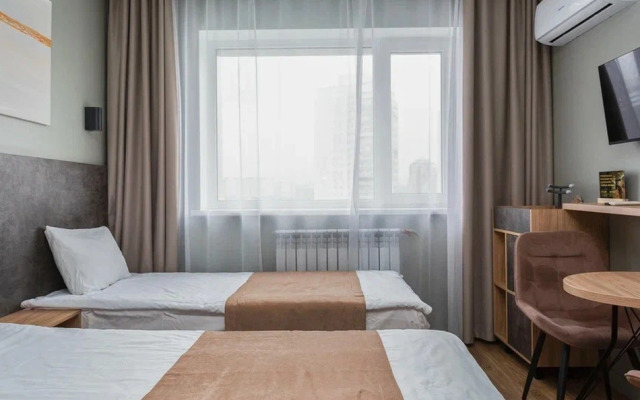 Na Leninskom Prospekte 158 Flat