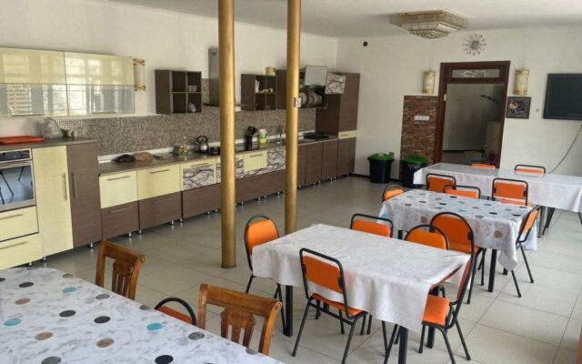 Room Koktobe Hostel