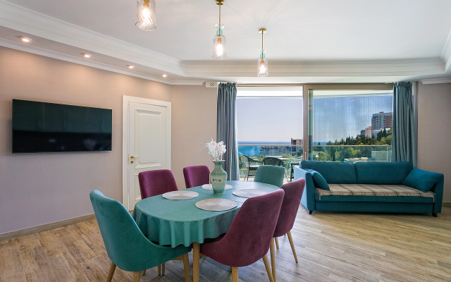 Zazerkalye Yalta Vozle Morya Apartments