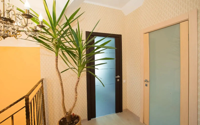 Na Poberezhye Private house