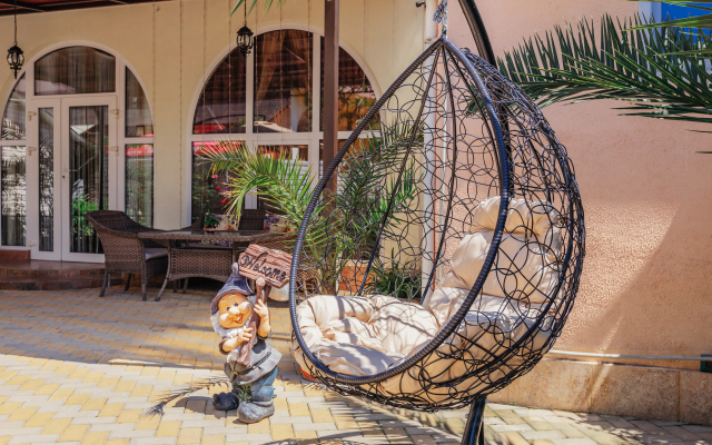 Marina Guest House