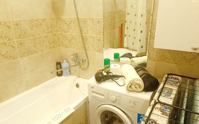 Na Kuryzhova 16 Flat
