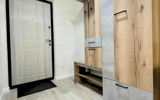 Marat Home Prospekt Stroiteley Flat