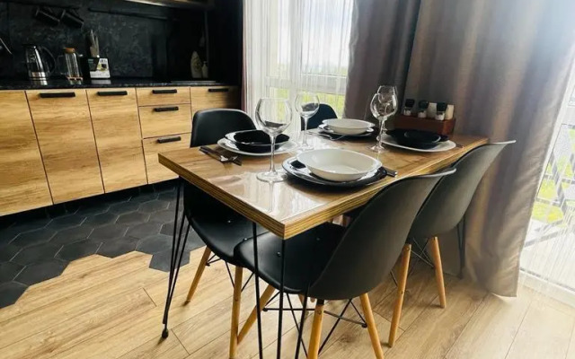 Honey House Apartment Flat
