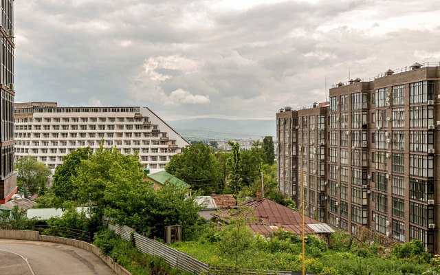 Dizaynerskaya Provans v Elitnom Rayone Flat