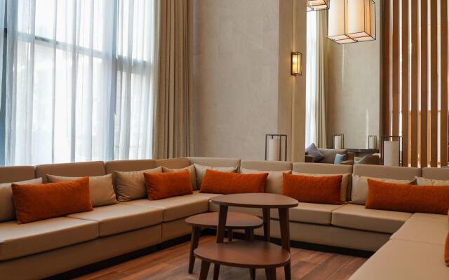 Staybridge Suites Dubai Al-Maktoum Airport, an IHG Hotel