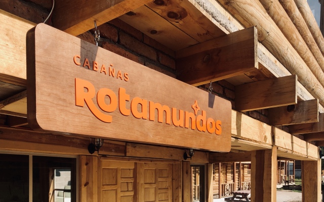 Отель Simatiri Hotel y Cabañas Rotamundos