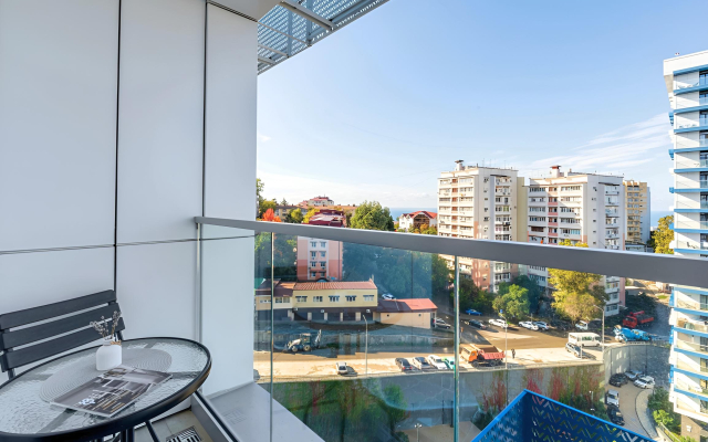 Green Studio Apartments