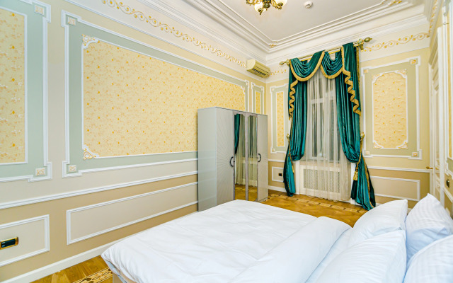 Luxury 7 Bedroom in Nizami Street Apartments