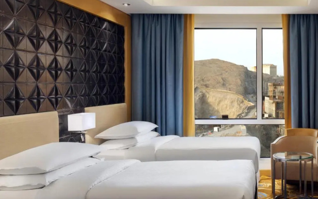 Отель Sheraton Makkah Jabal Al Kaaba