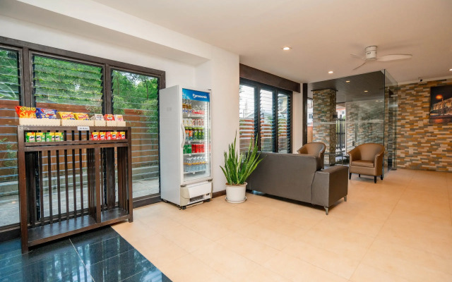 Отель Pink Residence Chalong