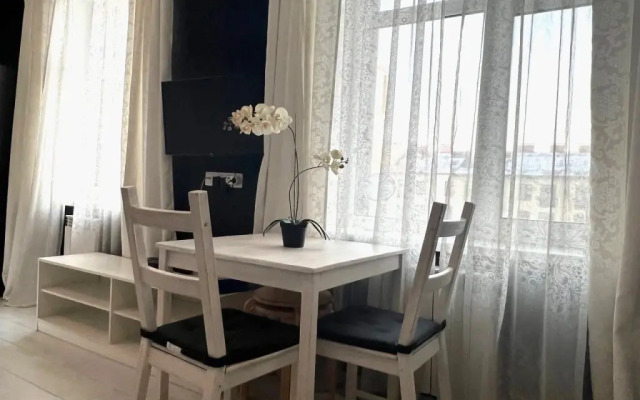 Апартаменты на Баумана 12