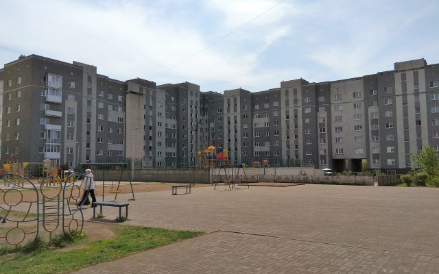 V Spalnom Rayone Flat